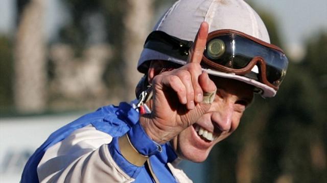 Рассел Бэйз Рассел Бэйз